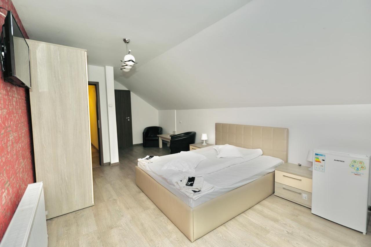 Casa Golopenta Hotel Baile Herculane Bagian luar foto